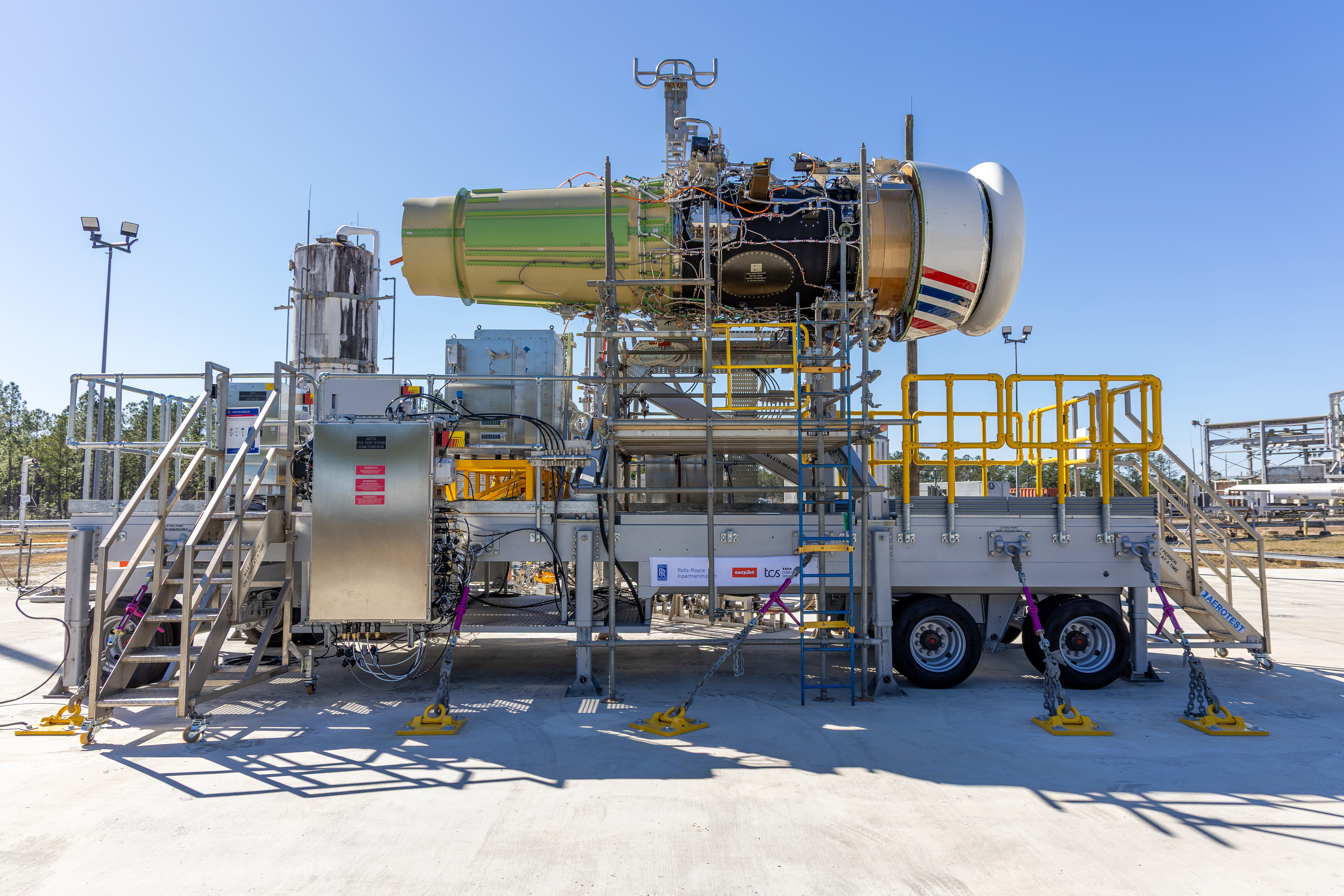 Immagine Idrogeno in volo: easyJet e Rolls-Royce centrano il test storico
