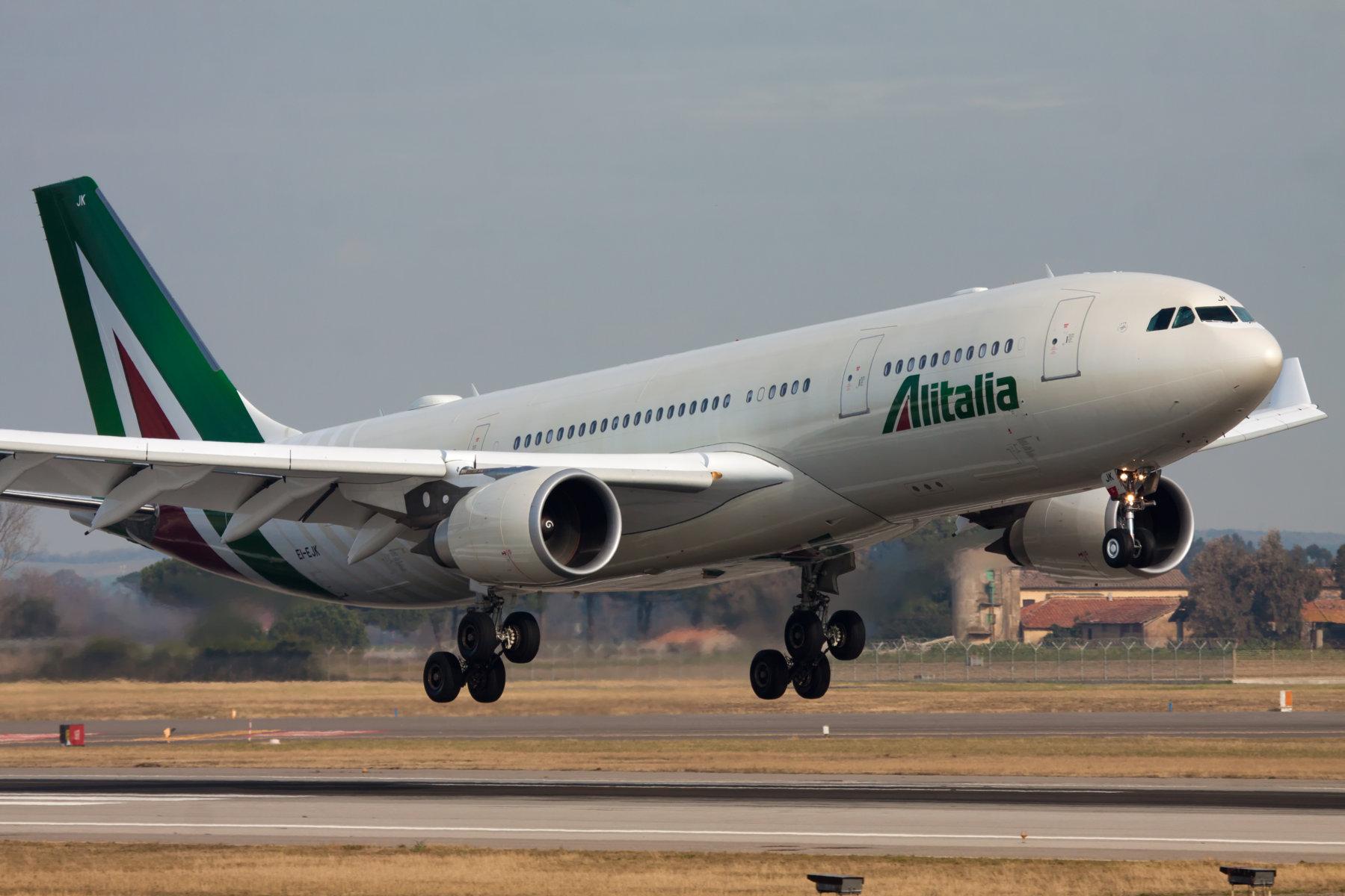 Immagine di sfondo della pagina Alitalia, volo diretto per le Maldive