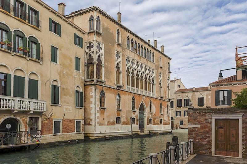 Immagine di sfondo della pagina Rosewood Venezia, nuova apertura nel 2020