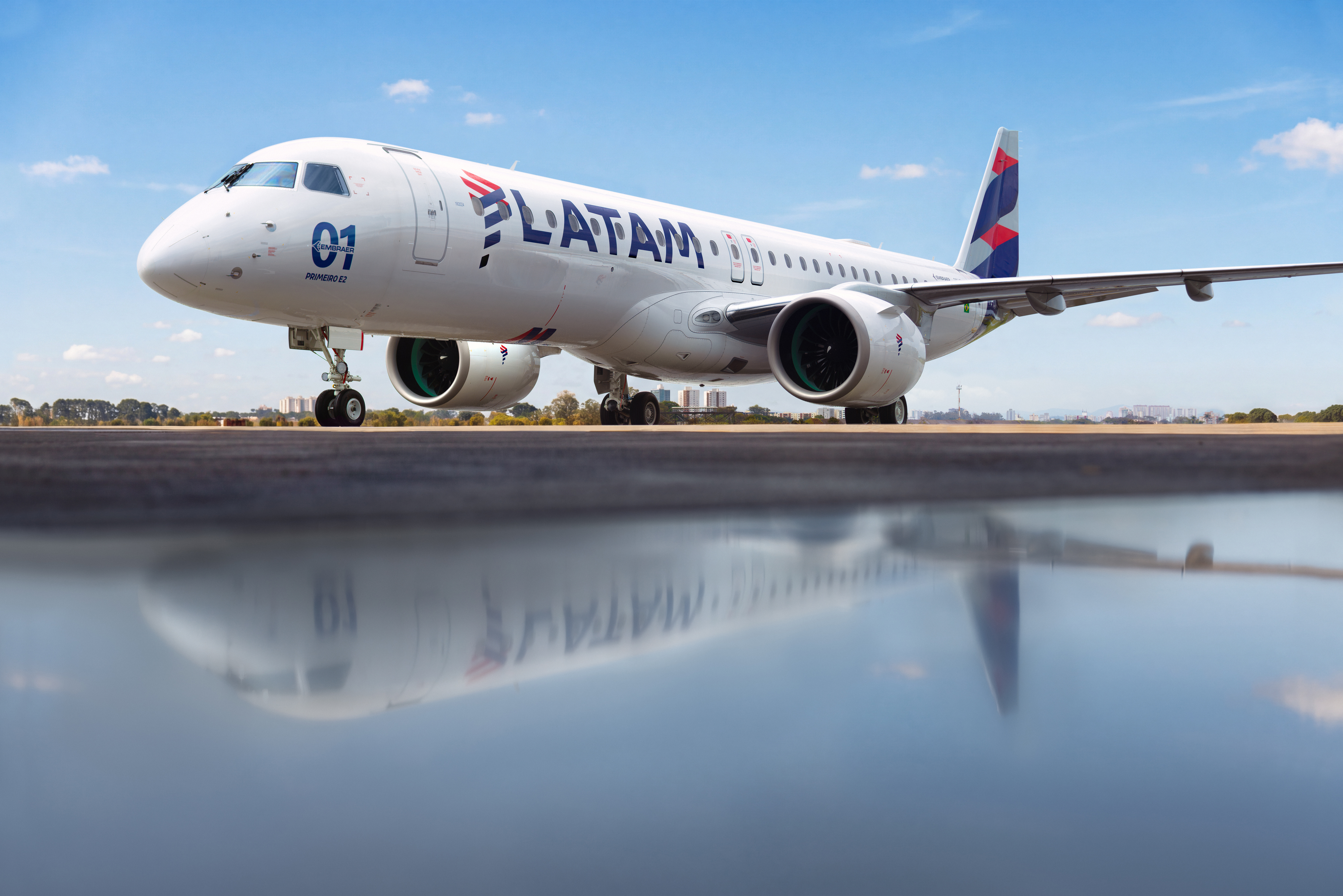 Immagine LATAM Airlines, arriva il primo Embraer E195-E2: nuove rotte in Brasile