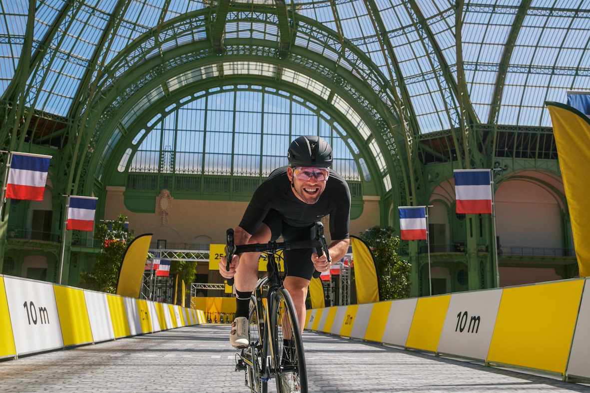 Immagine di sfondo della pagina Airbnb diventa partner del Tour de France e propone un’esperienza esclusiva con Mark Cavendish