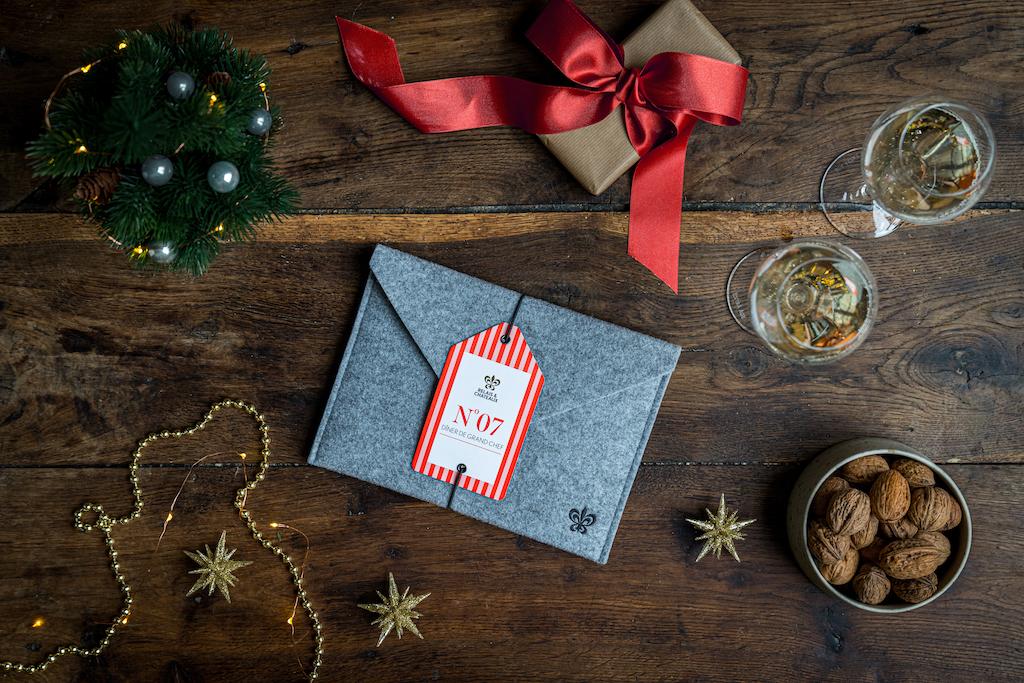 Immagine di sfondo della pagina Relais & Châteaux, nuova gamma di cofanetti regalo