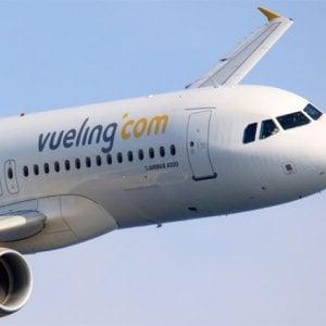 Immagine di sfondo della pagina Vueling: più voli dall’Italia per le isole greche