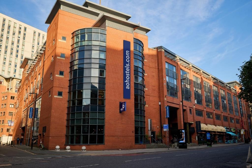 Immagine Investimento strategico: a&o Hostels acquisisce due immobili nel cuore di Manchester