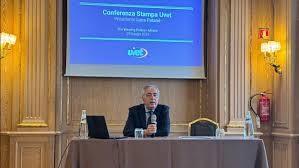 Immagine di sfondo della pagina Numeri record per il Gruppo Uvet
