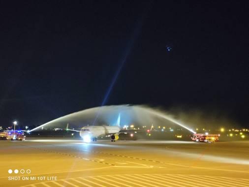 Immagine di sfondo della pagina Decolla il primo volo Bari – Parigi Orly di Vueling