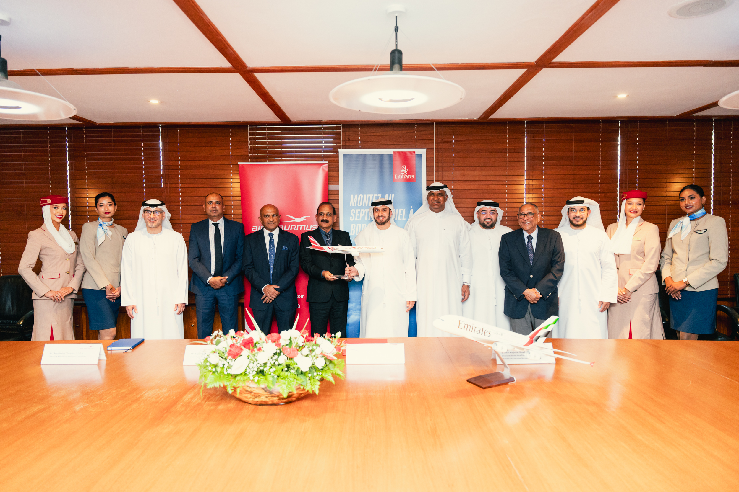 Immagine di sfondo della pagina Emirates e Air Mauritius rinnovano l’alleanza strategica