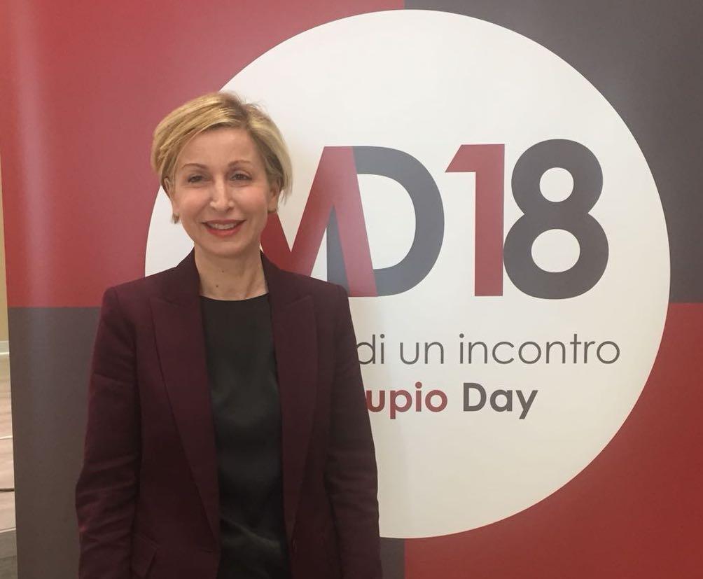 Immagine di sfondo della pagina Marsupio Day, nuovi prodotti Mondoexpert e Mxferry