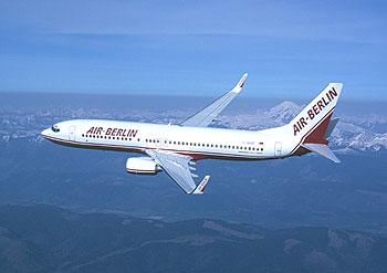 Immagine di sfondo della pagina airberlin potenzia il network