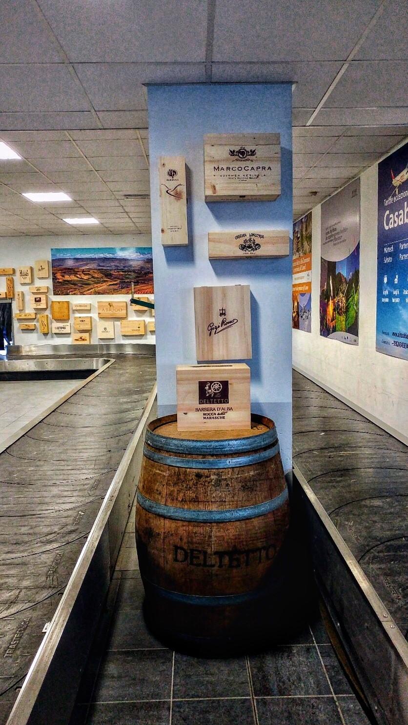 Immagine di sfondo della pagina L’aeroporto di Cuneo promuove le eccellenze locali