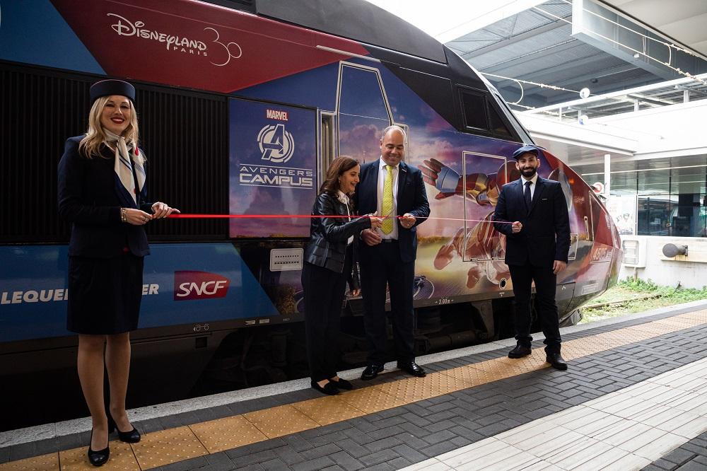 Immagine di sfondo della pagina TGV Inoui, intesa con Disneyland Paris