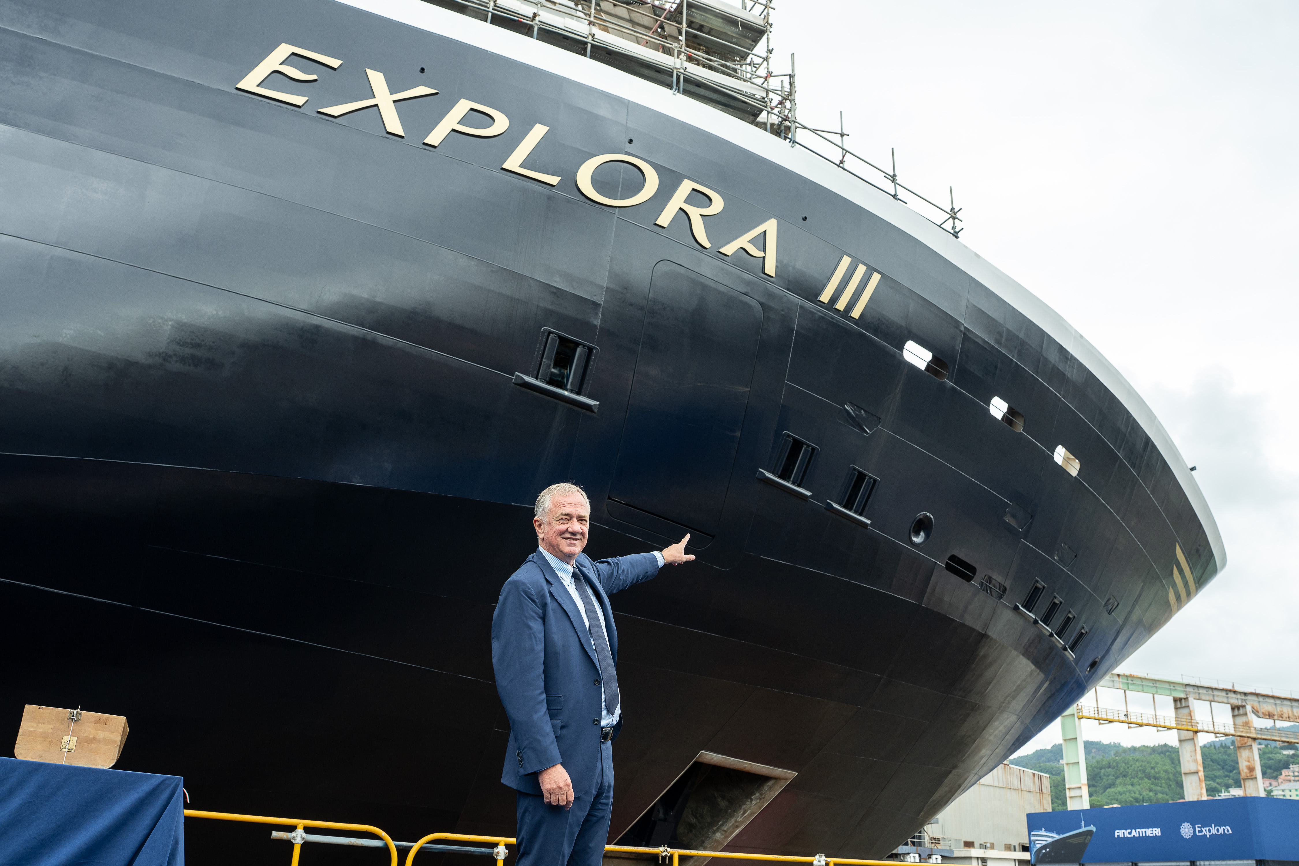 Immagine di sfondo della pagina Explora Journeys accelera: tripla cerimonia a Sestri Ponente per le nuove navi di lusso MSC
