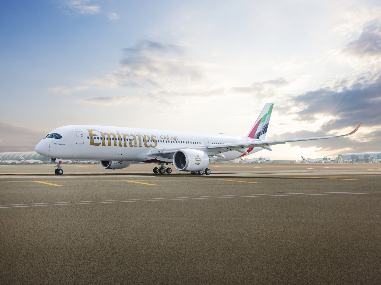 Immagine Emirates, primo A350 a Londra
