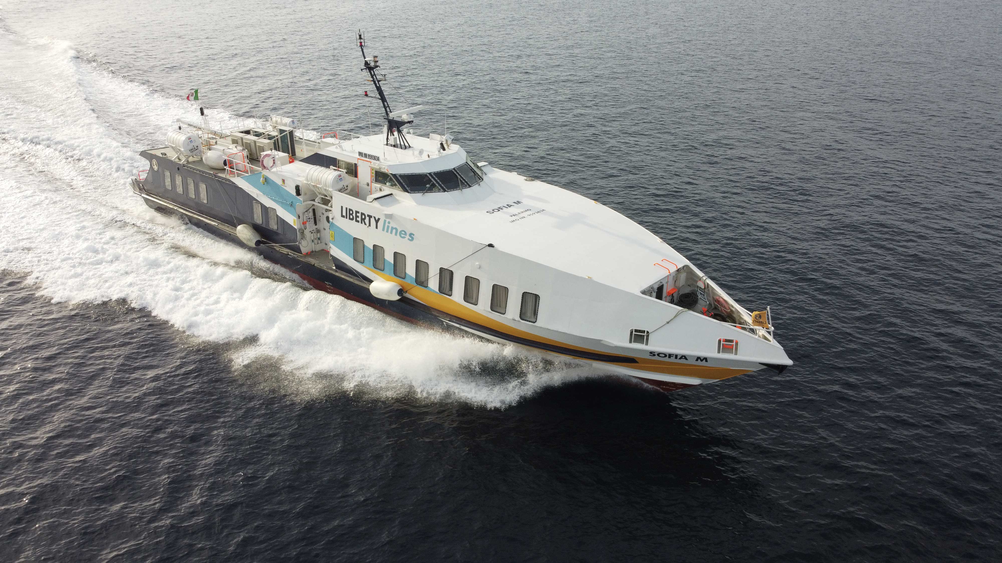 Immagine di sfondo della pagina Liberty Lines riattiva i collegamenti veloci via mare tra Trieste, Slovenia e Croazia