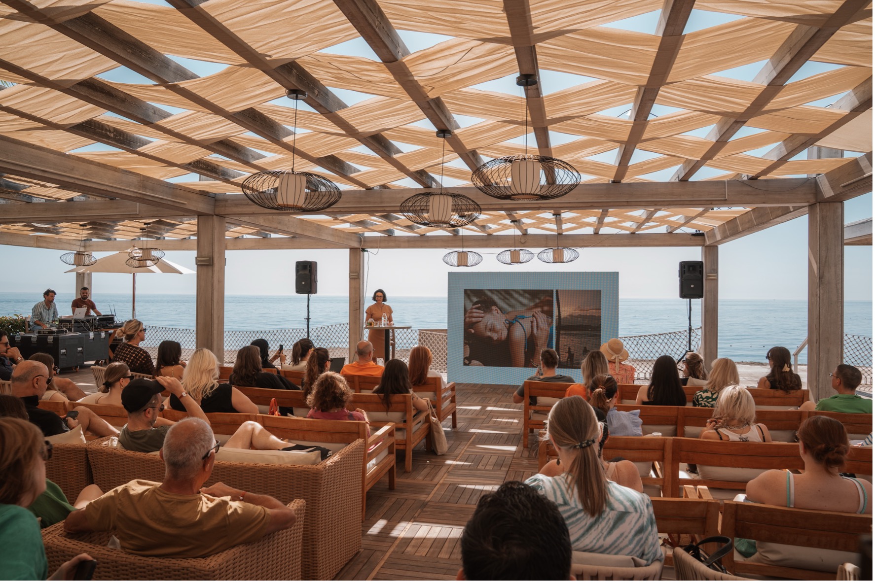 Immagine di sfondo della pagina Club Med Palmiye, tra mare e montagne: nuovo look e visione internazionale