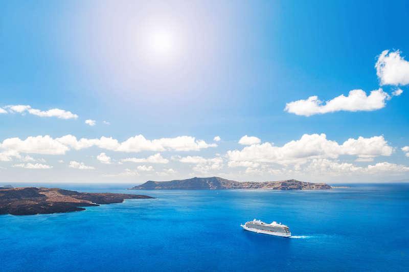 Immagine di sfondo della pagina Crociere, frena il Mediterraneo: -7% nel 2020