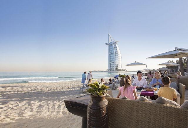 Immagine di sfondo della pagina Emirates, nuove offerte con My Emirates Pass