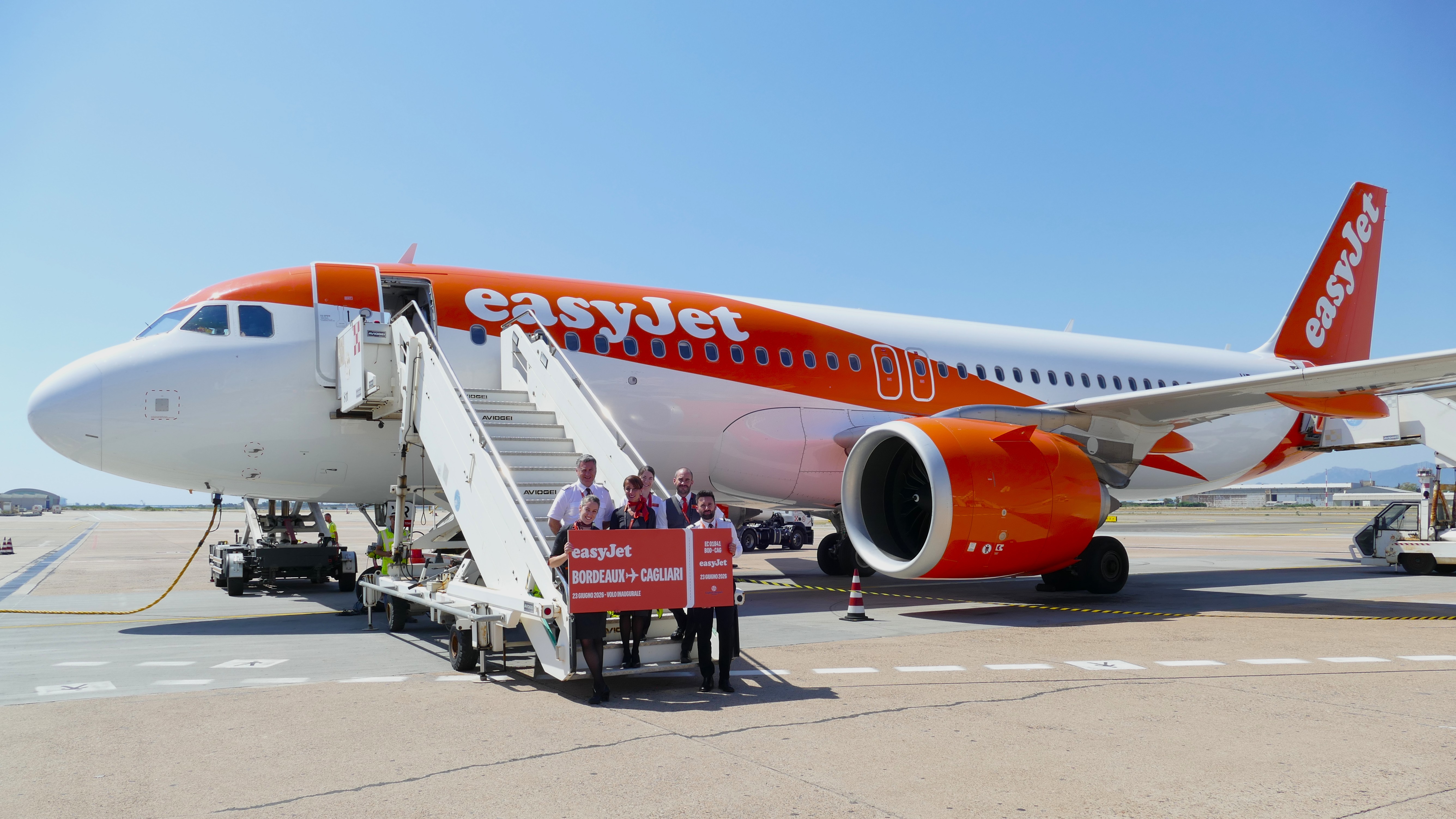 Immagine easyJet rafforza Cagliari: nuovi voli per Bordeaux e Nizza nella Summer 2026