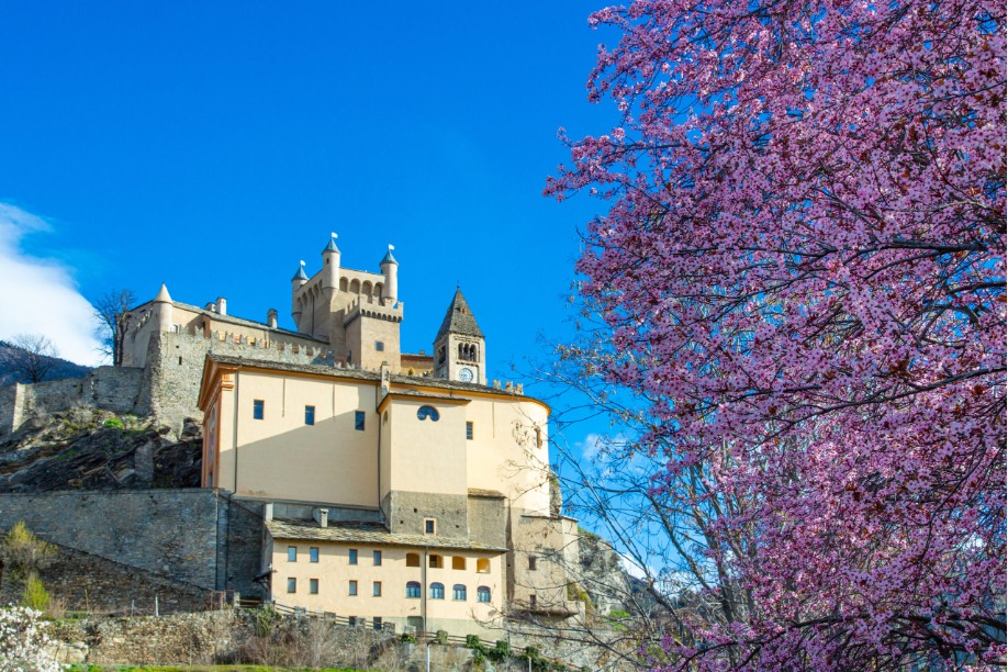 Immagine di sfondo della pagina La Valle d’Aosta si prepara alla primavera