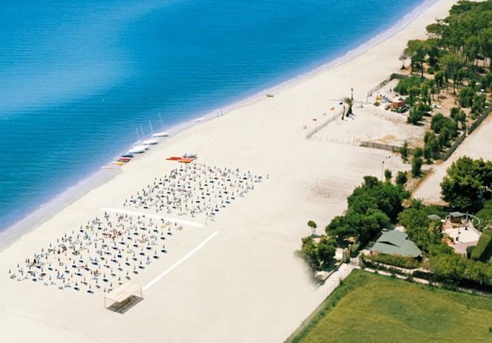 Immagine di sfondo della pagina TH Resorts riapre l’ex-Valtur di Simeri Crichi