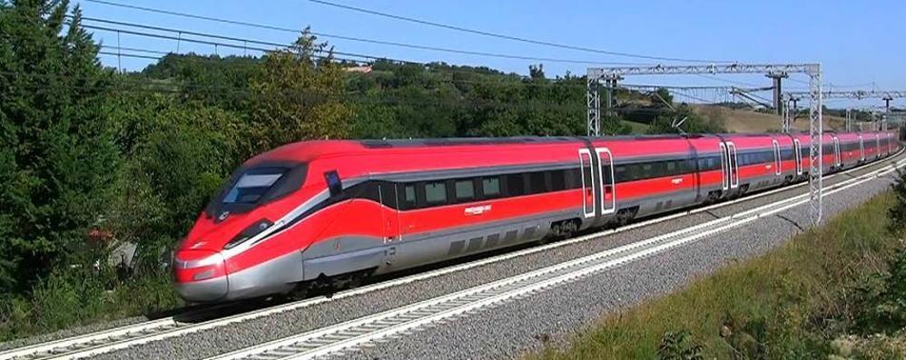 Immagine di sfondo della pagina Trenitalia, Freccia notturna da Milano in Calabria
