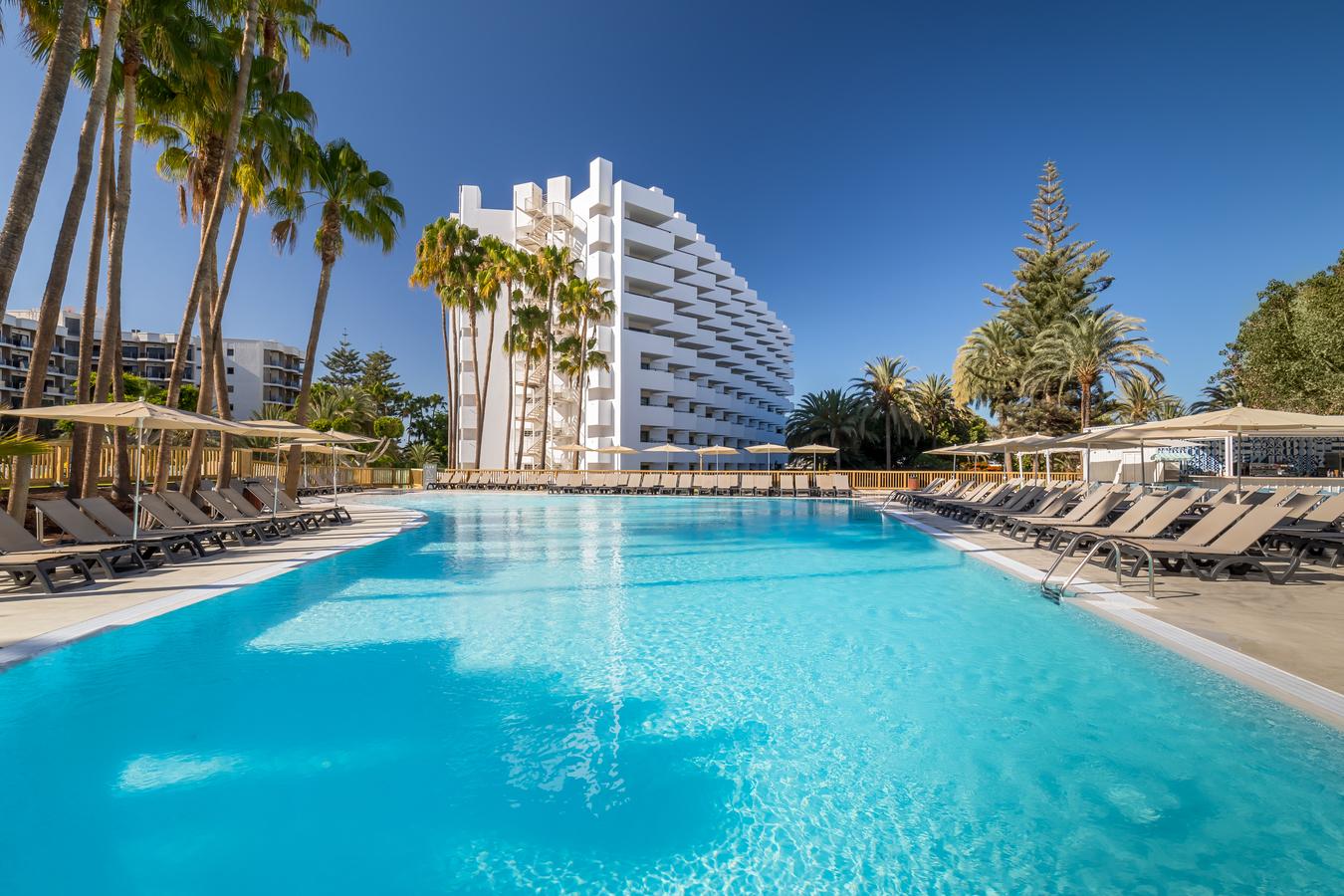 Immagine di sfondo della pagina Rinnovato il Barceló Margaritas a Gran Canaria