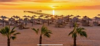 Immagine di sfondo della pagina Life Resorts cresce in Mar Rosso