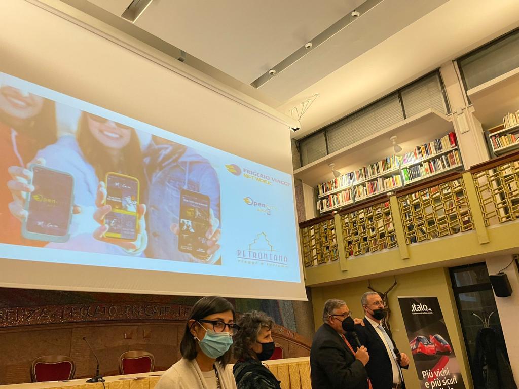 Immagine di sfondo della pagina Gruppo Frigerio, accordo con Petroniana Viaggi