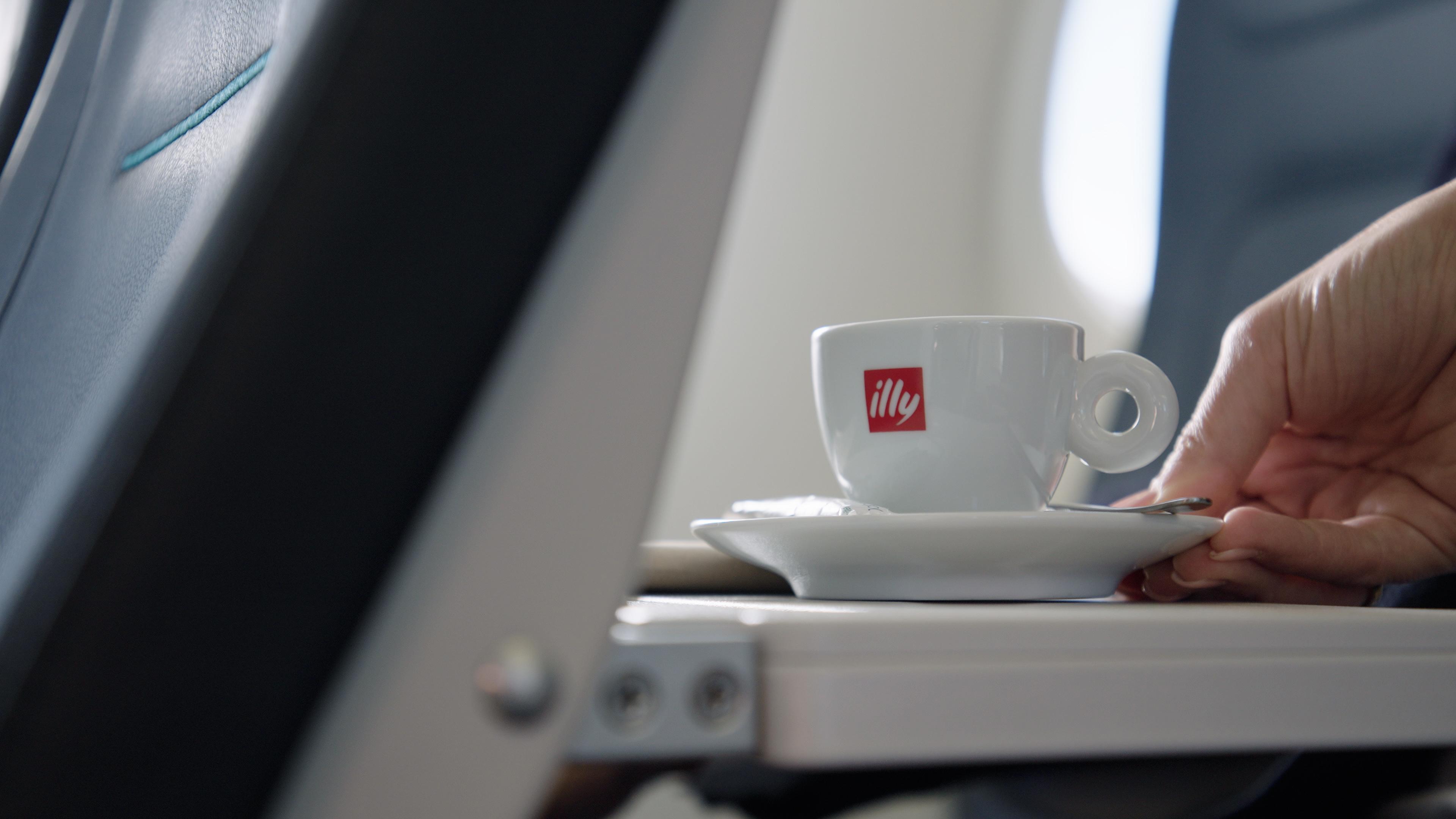Immagine di sfondo della pagina Nuova Business Class per Air Dolomiti