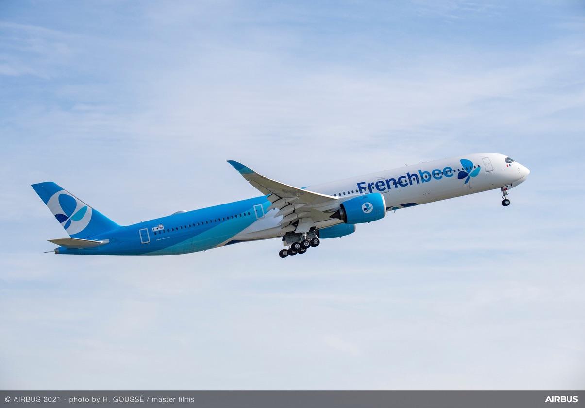Immagine di sfondo della pagina Primo Airbus 350-1000 per French bee