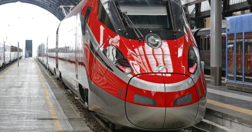 Immagine di sfondo della pagina Anas entra nel gruppo Fs Italiane