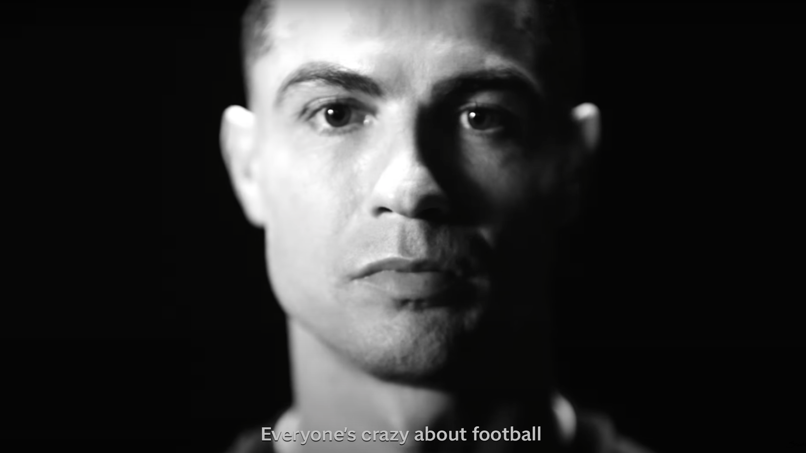 Immagine di sfondo della pagina Saudi Tourism Authority lancia la campagna globale con Cristiano Ronaldo