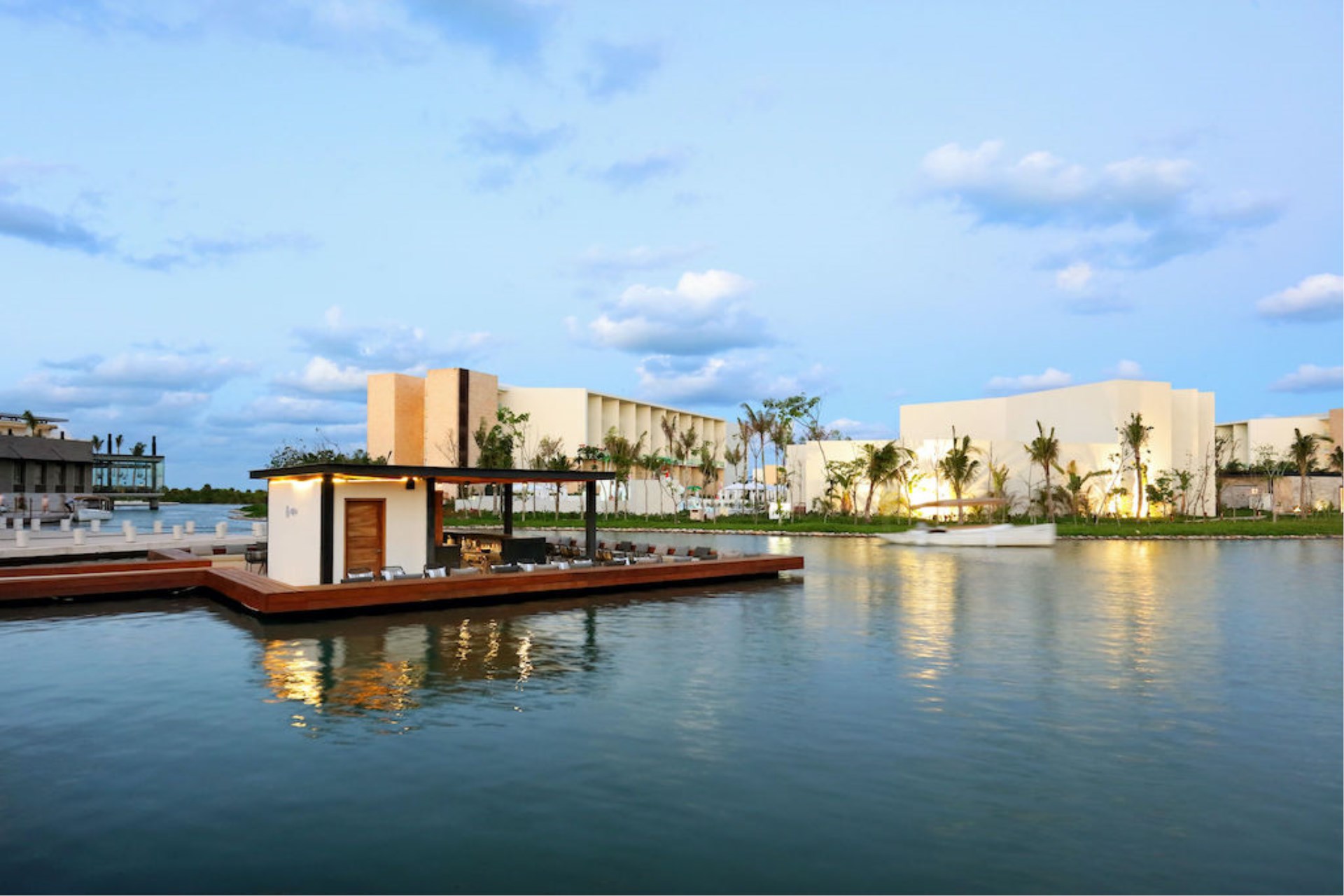 grand_palladium_costa_mujeres_resort___spa_aqua_c39254dd-66ca-421c-84e9-a0c84f0b8dcd-2048x2048