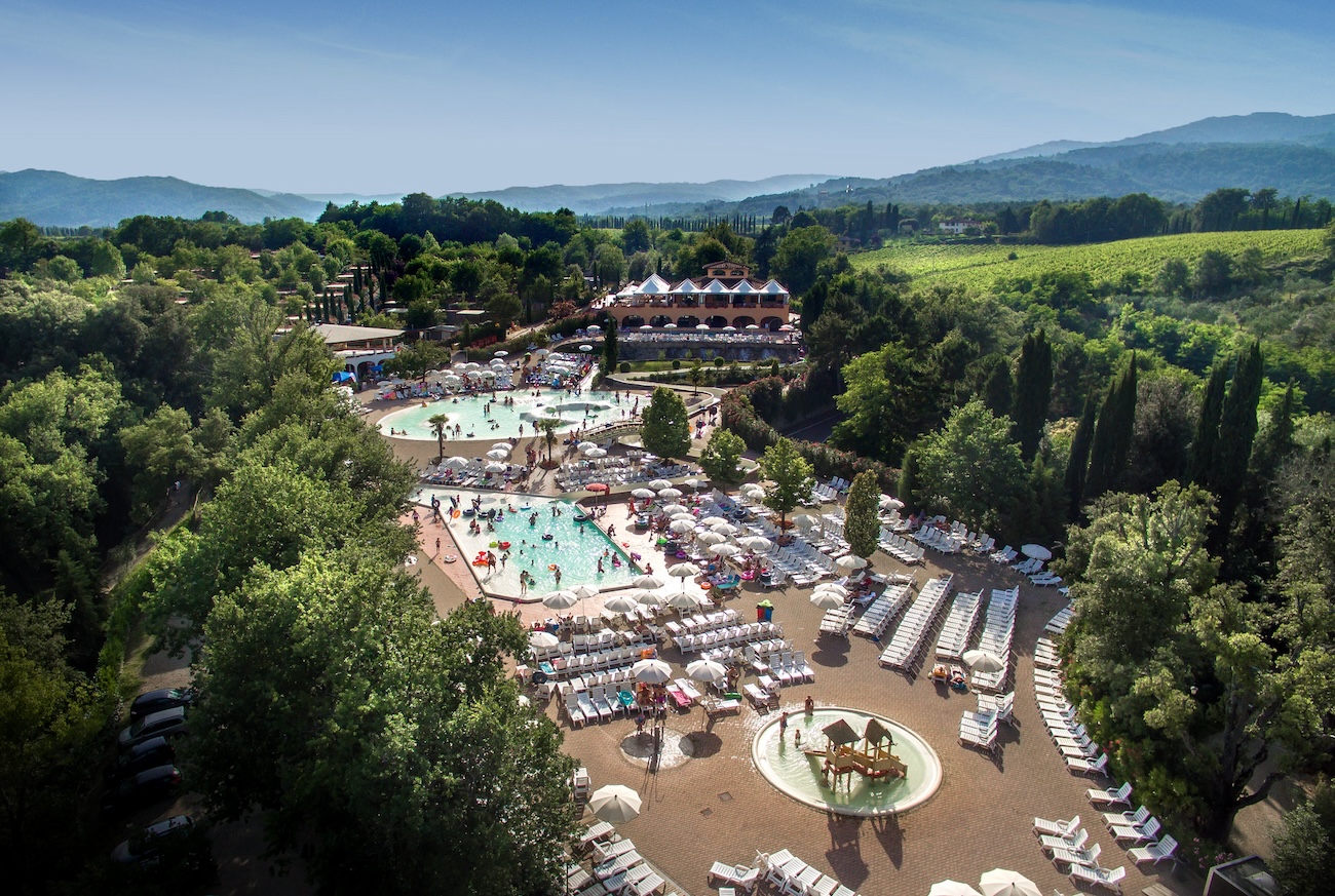 Immagine di sfondo della pagina Human Company: il nuovo paradigma dell’open-air tra sostenibilità, comunità e innovazione