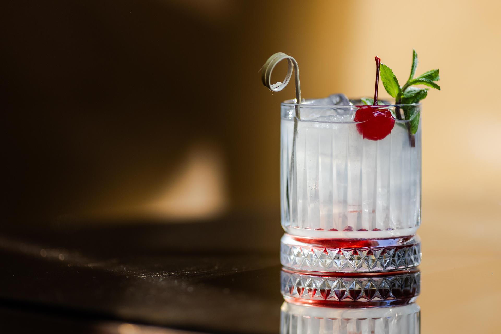 Immagine FH55 Hotels celebra i 70 anni con il Pink PalaDino Mule