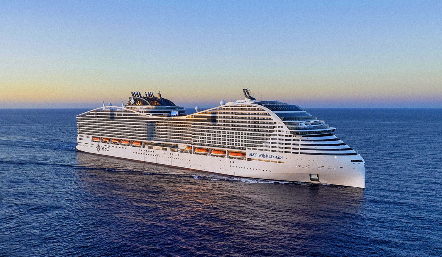 Immagine di sfondo della pagina MSC World Asia salpa nel 2026: scivolo da record, ristoranti panasiatici e nuove rotte