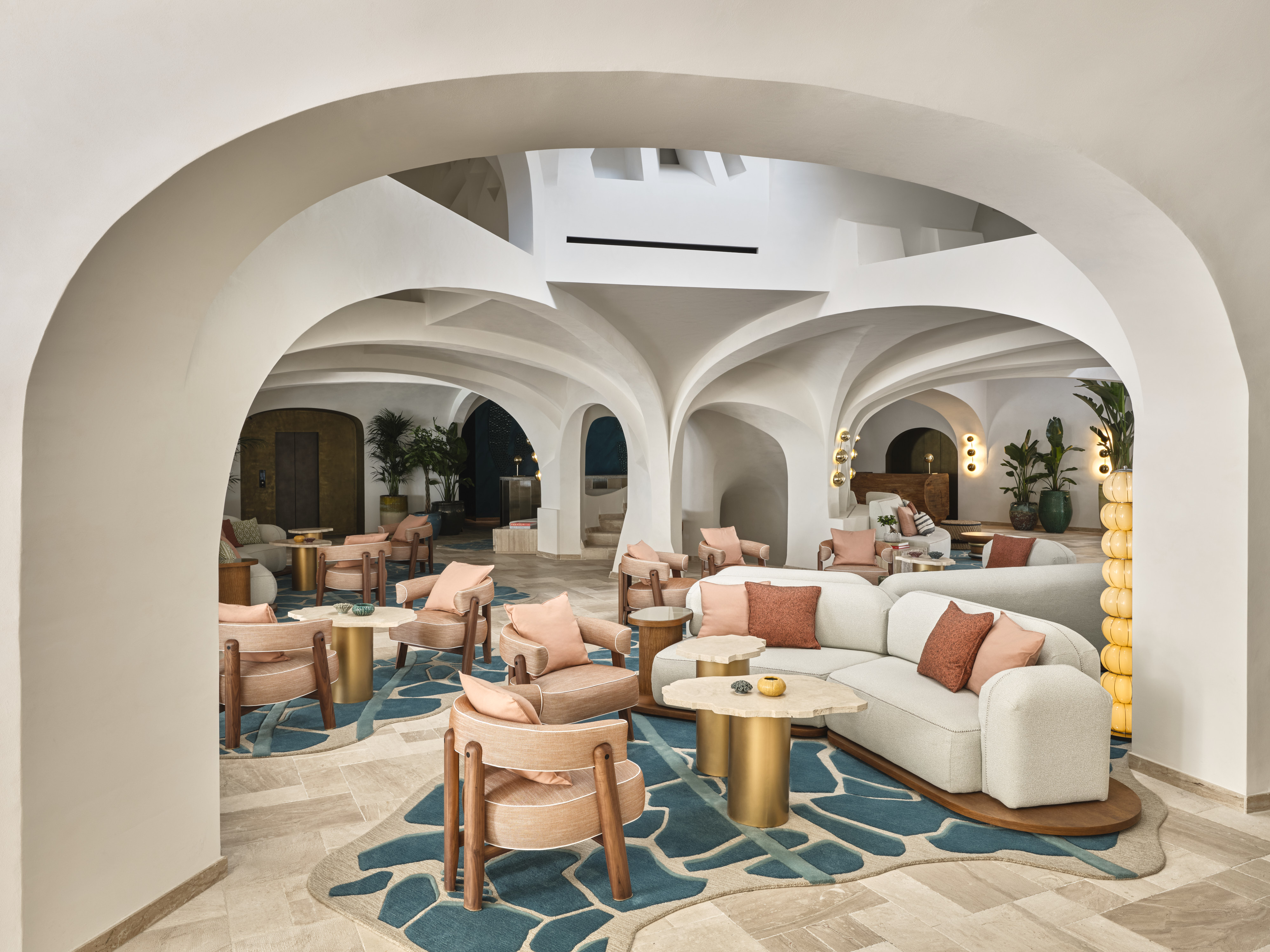 Immagine di sfondo della pagina W Hotels rafforza la presenza in Italia con W Sardinia – Poltu Quatu
