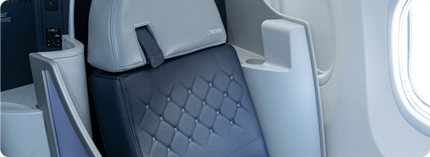 Immagine di sfondo della pagina Copa Airlines potenzia l’esperienza business con la nuova Dreams Business Class sui B737-MAX