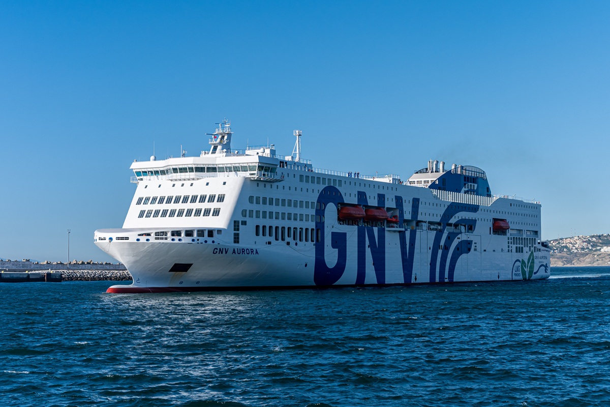 Immagine di sfondo della pagina GNV punta sul Marocco: GNV Aurora e GNV Virgo rafforzano il ponte tra Europa e Nord Africa