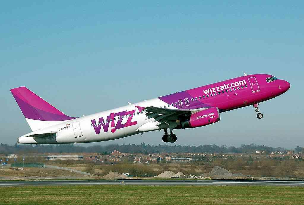 Immagine di sfondo della pagina Wizz Air anticipa il black friday 