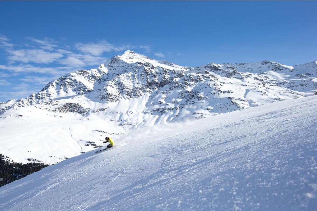 Immagine di sfondo della pagina Bormio: il 1° dicembre 2023 al via la winter