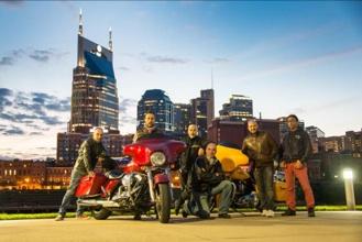 Immagine di sfondo della pagina EagleRider nomina Kanaloa Authorized Specialist in Italia 