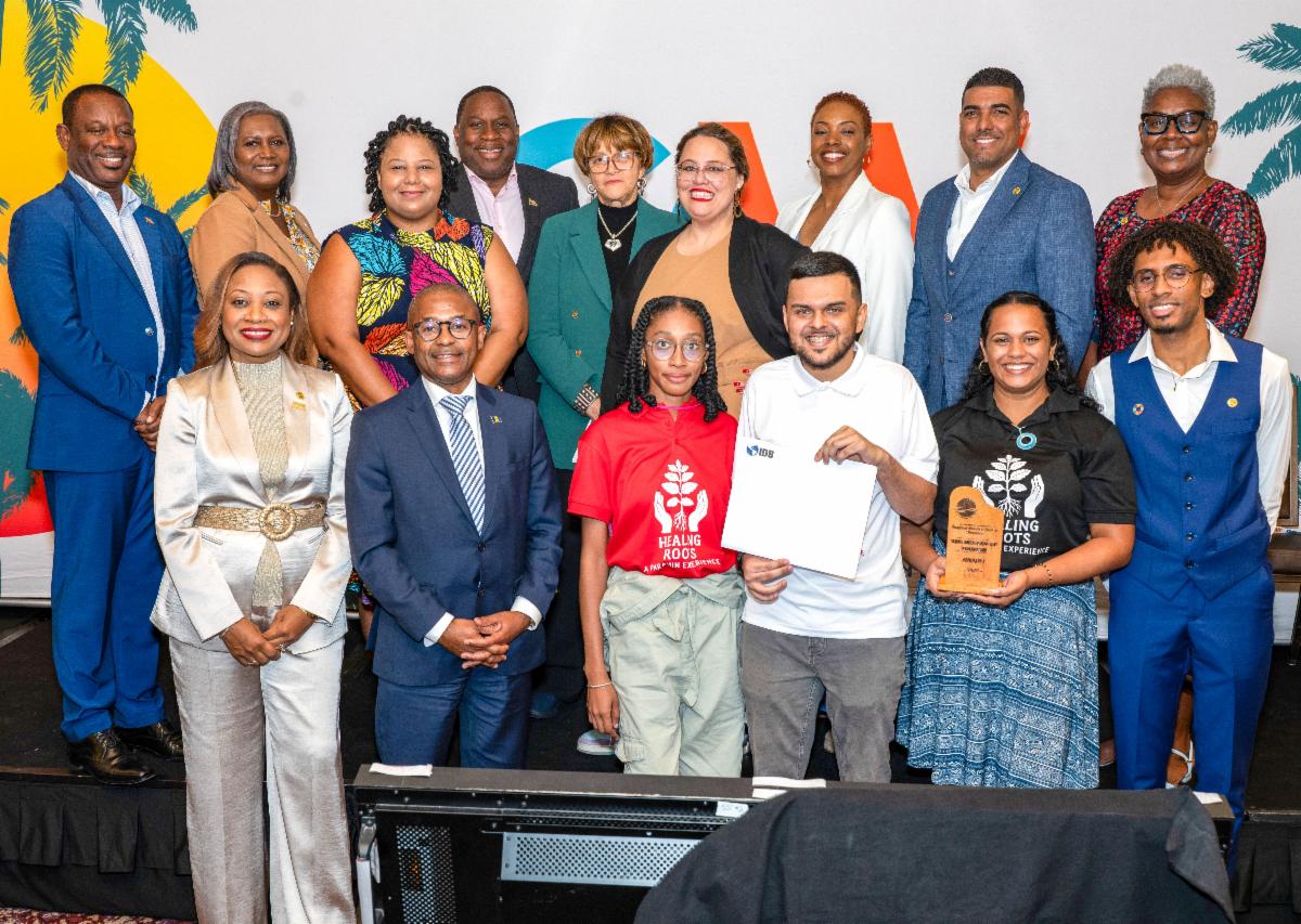 Immagine Il team di UWI St. Augustine vince il Nex-Gen Tourism Showcase della CTO a New York