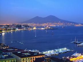 Immagine di sfondo della pagina Bed&Boarding: a Napoli il primo capsule hotel d’Italia