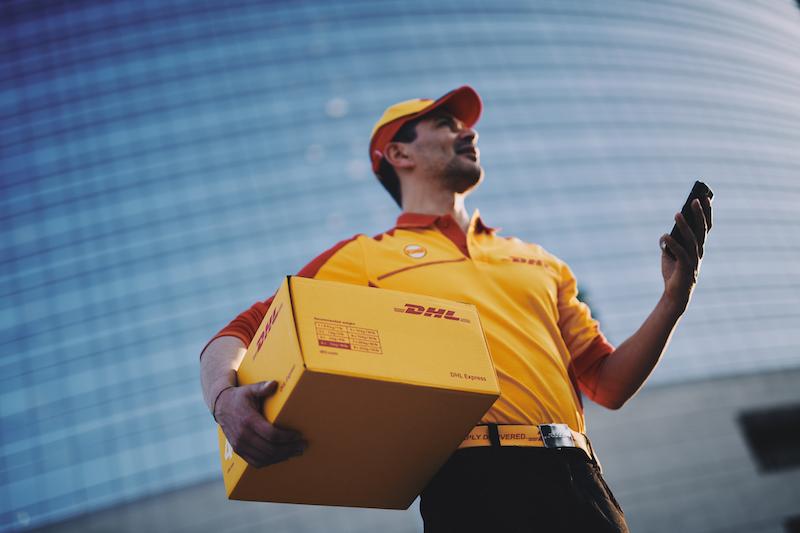 Immagine di sfondo della pagina Orio al Serio, nuovo servizio DHL Service Point 