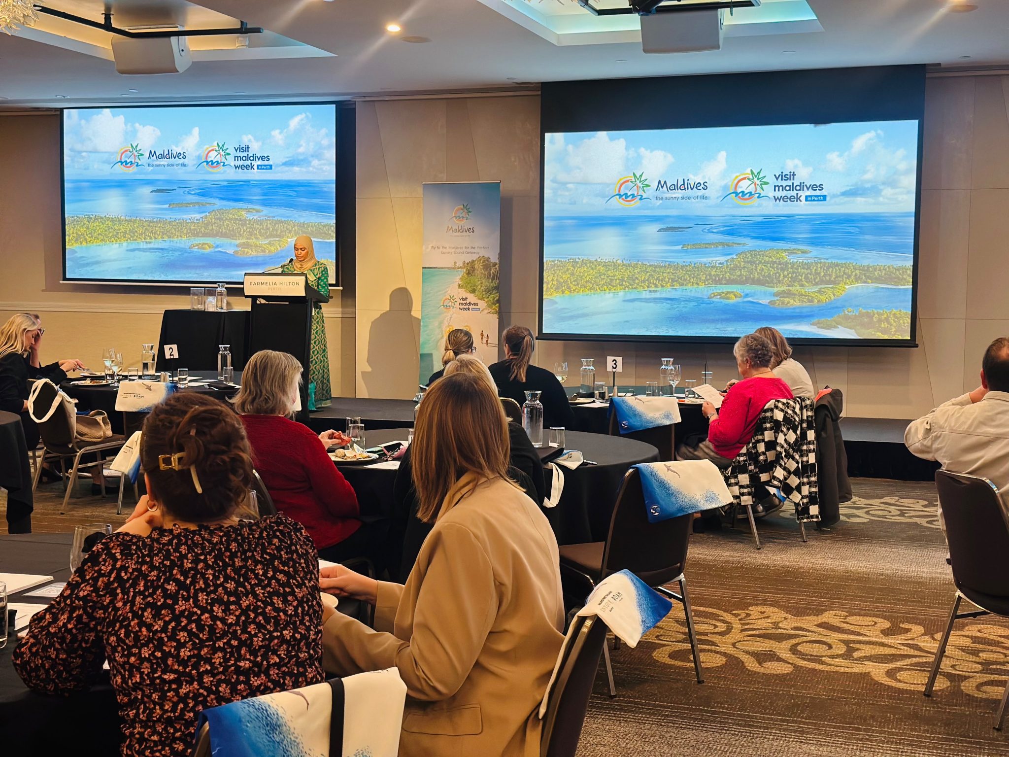 Immagine di sfondo della pagina Visit Maldives lancia il roadshow in Australia per rafforzare la crescita del mercato