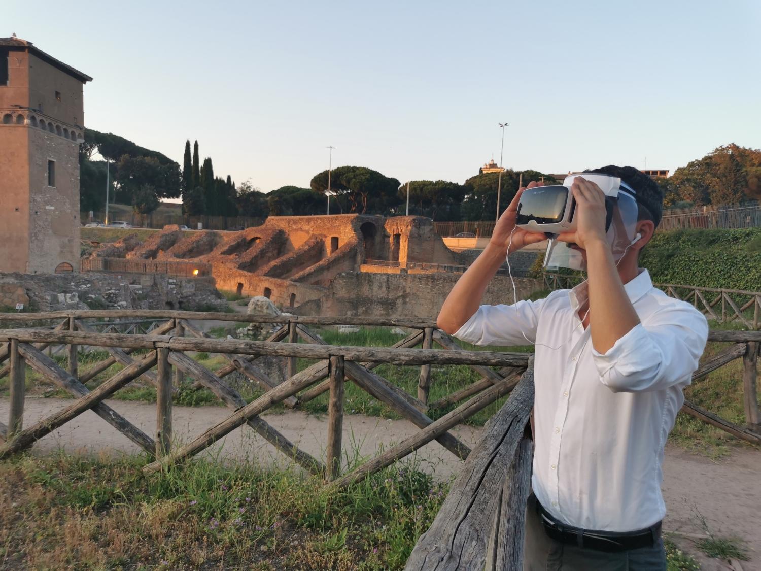 Immagine di sfondo della pagina Torna a Roma Circo Maximo Experience