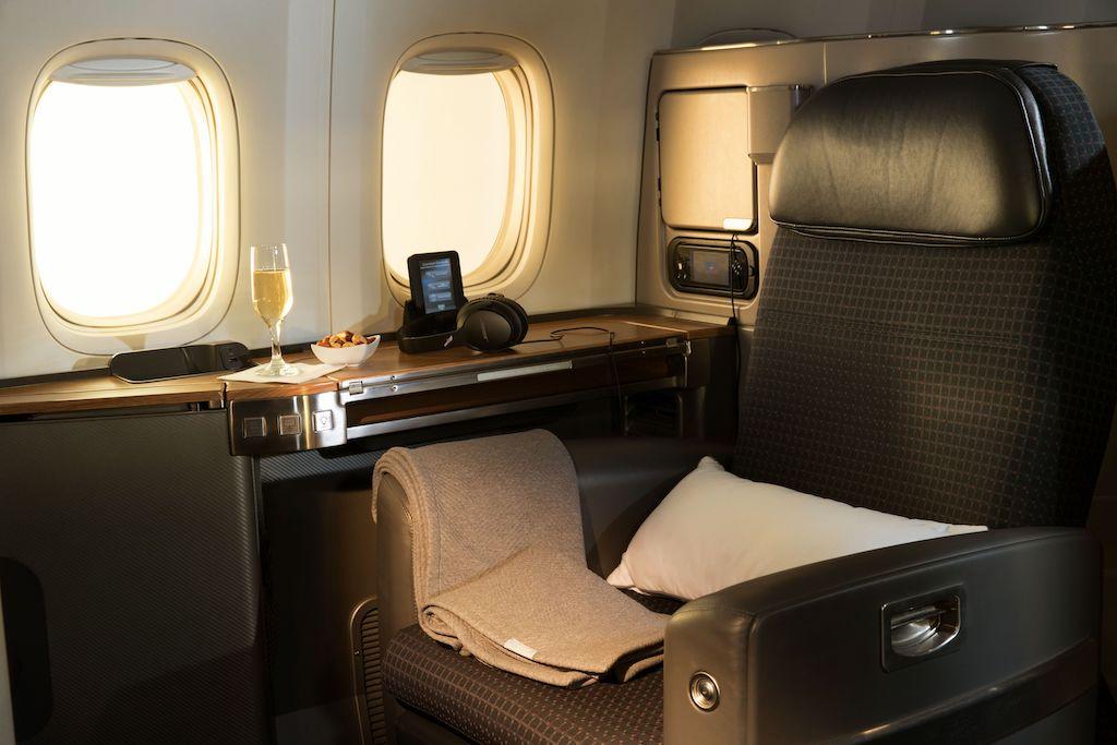 Immagine di sfondo della pagina American Airlines: First Class da Roma a NY