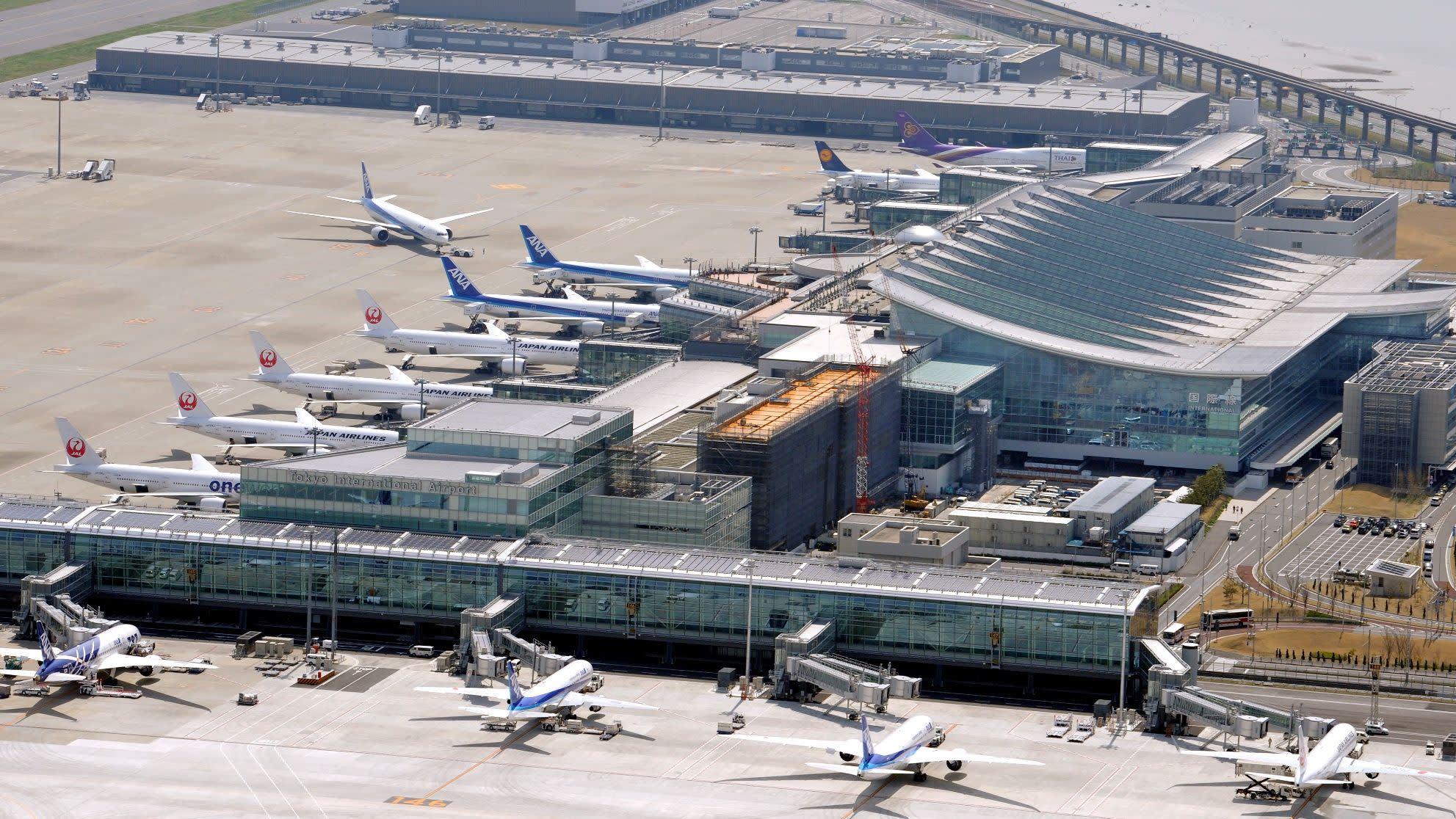 Immagine di sfondo della pagina Alitalia: da marzo 2020 voli Roma-Tokyo su Haneda 