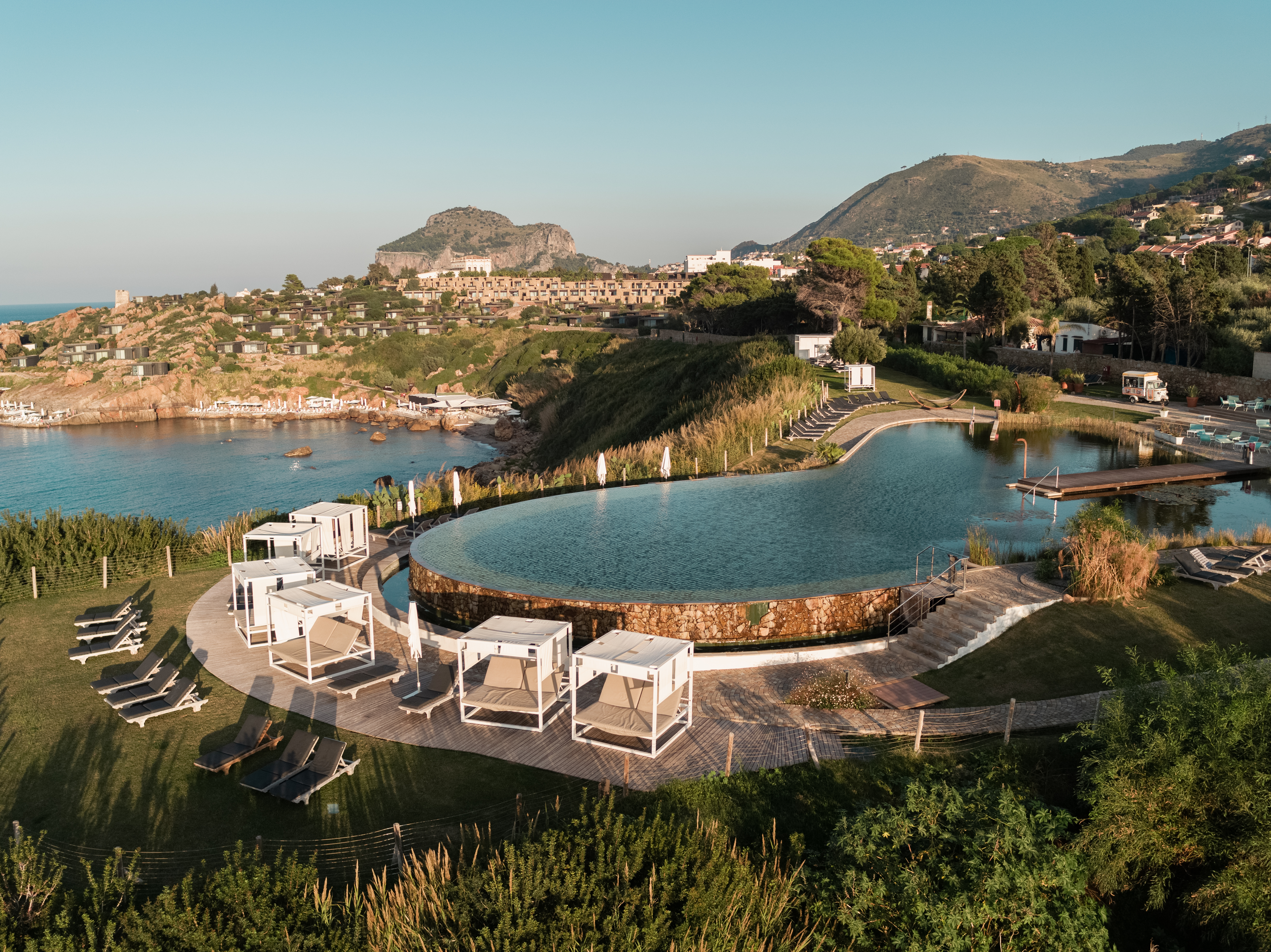 Immagine di sfondo della pagina Settembre non è più il “lunedì dell’anno”: il nuovo benessere secondo Club Med